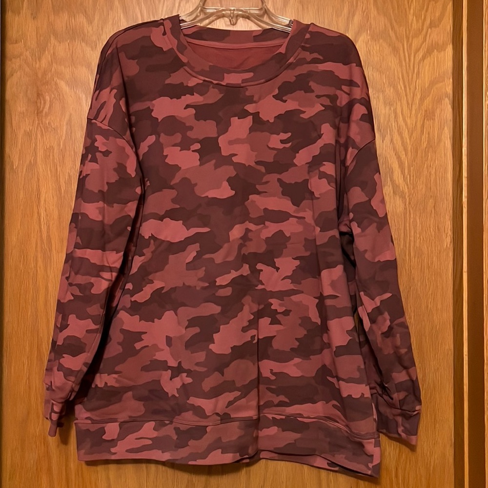 Lululemon perfectly oversized crew-size 14